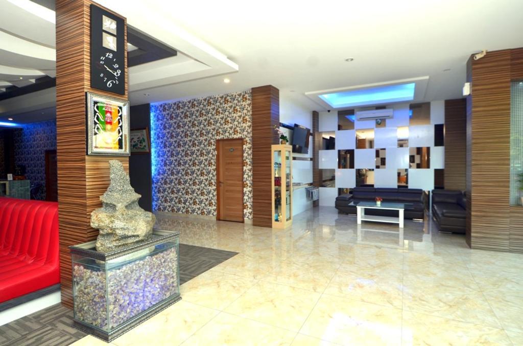 Hip Hope Hotel Banda Aceh Extérieur photo