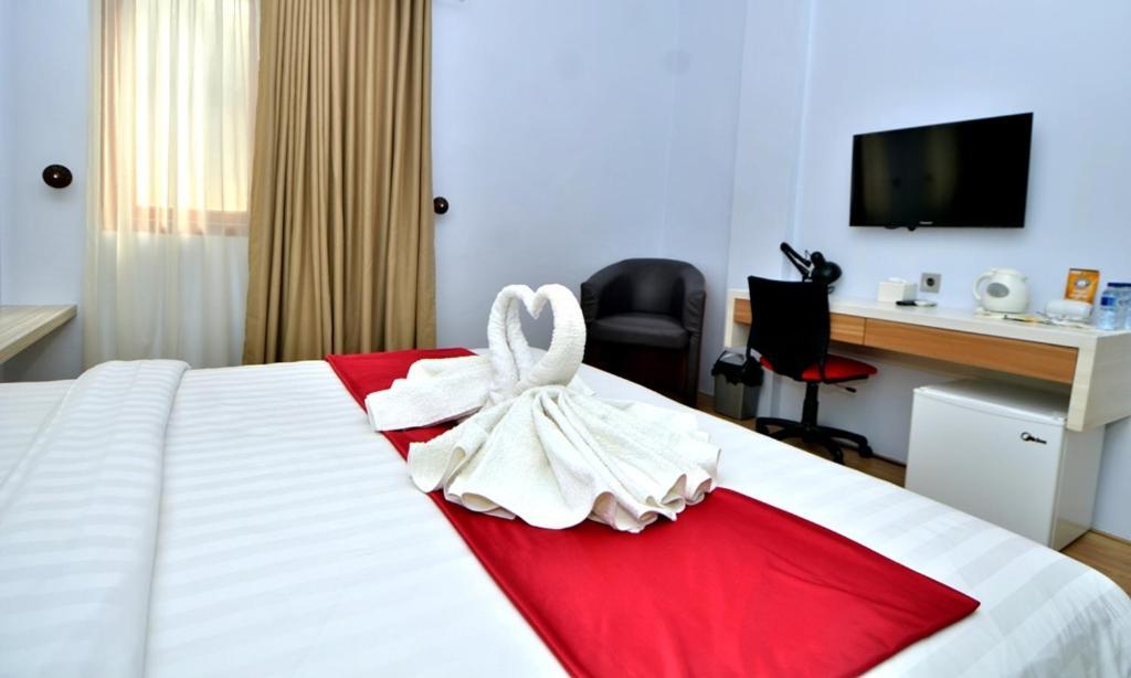 Hip Hope Hotel Banda Aceh Extérieur photo